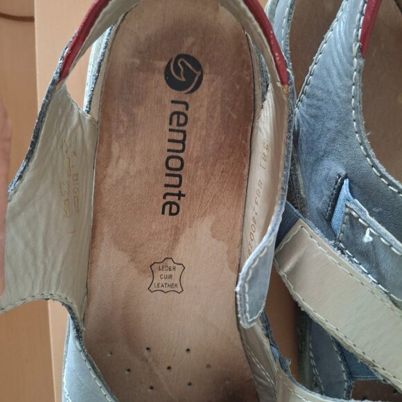 Remonte Leather Closed-Toe Walking Flats - EU 38 / US 7.5 - Picture 4 of 8